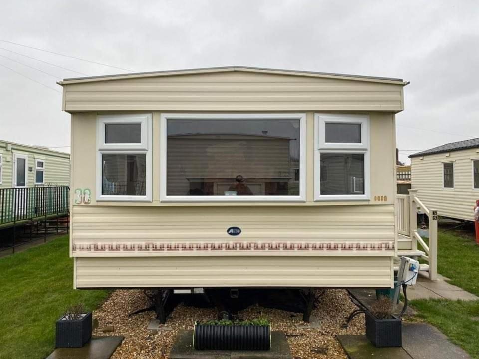 8 Berth Sealands Hotel Ingoldmells Exterior photo